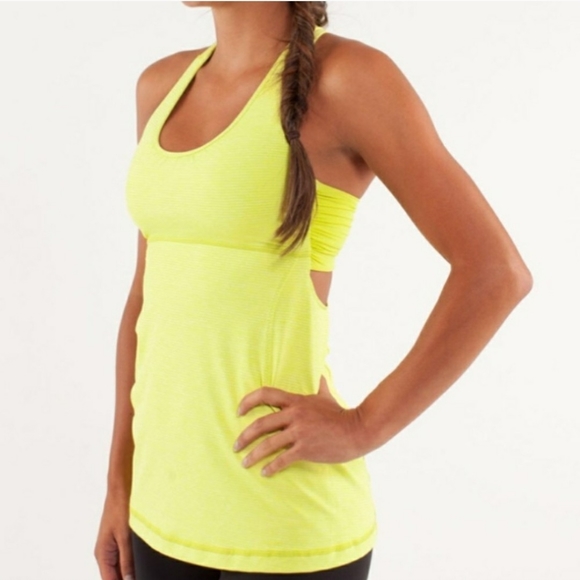 Lululemon Turbo Tank - Picture 1 of 7